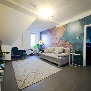 Modernes, Zentrales In Troisdorf, Region Koeln Bonn, 3 Etage, Maximal Fuer 4 Personen, Parkplatz & Netflix Inklusive Apartment